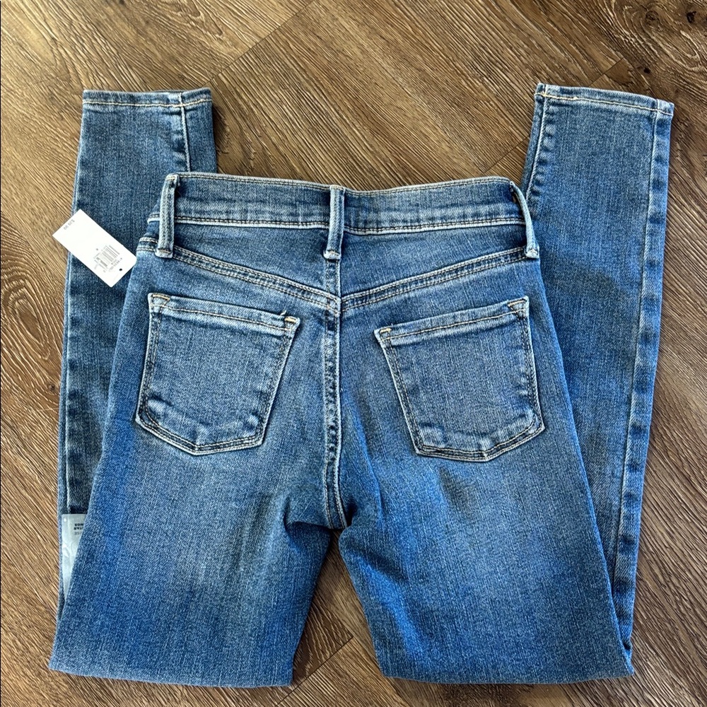 NWT Old Navy High Rise Rockstar Jeggings - Picture 4 of 4